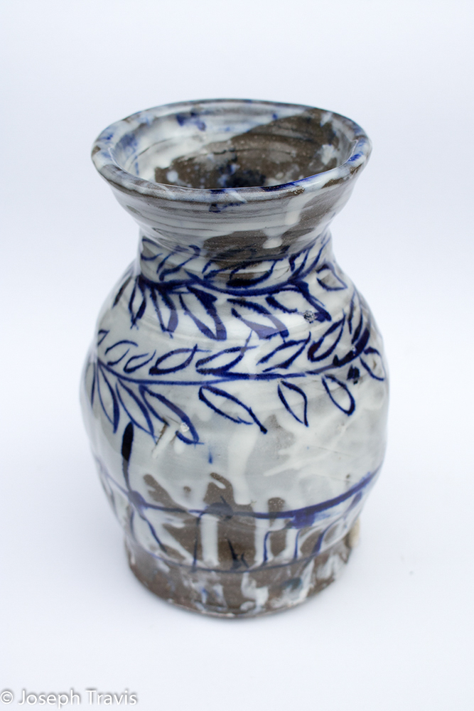 Pottery with bold marks on the surface