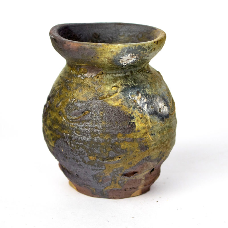 small wonky pot